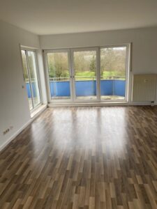 4 Zimmer Wohnung mit Balkon 95m2 Wfl.,
Hier finden Sie Ihre Ruhe.